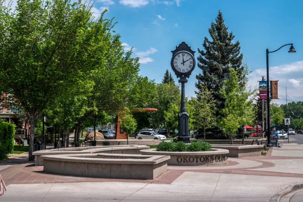Okotoks streetscape